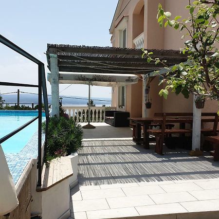 Apartments Velic Crikvenica Eksteriør bilde