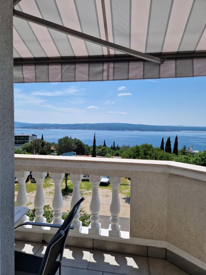 Apartments Velic Crikvenica Eksteriør bilde