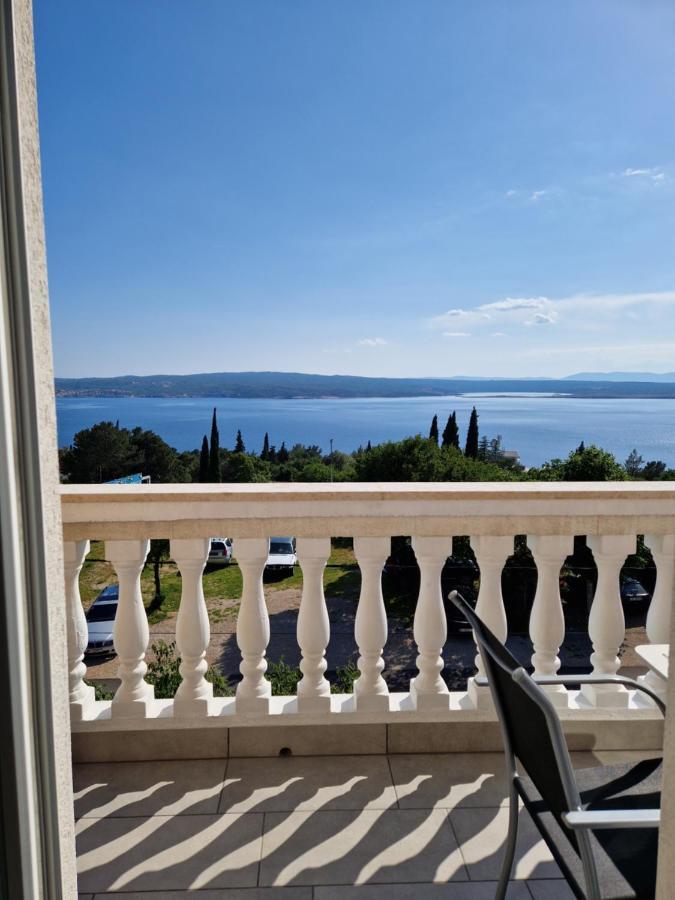 Apartments Velic Crikvenica Eksteriør bilde
