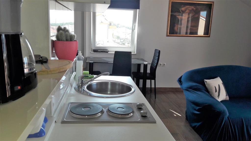 Apartments Velic Crikvenica Eksteriør bilde
