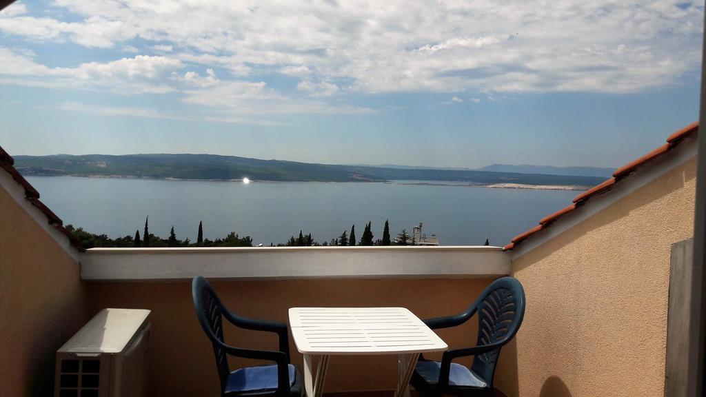 Apartments Velic Crikvenica Eksteriør bilde