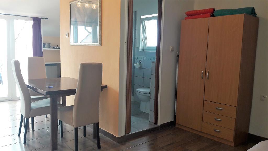 Apartments Velic Crikvenica Eksteriør bilde