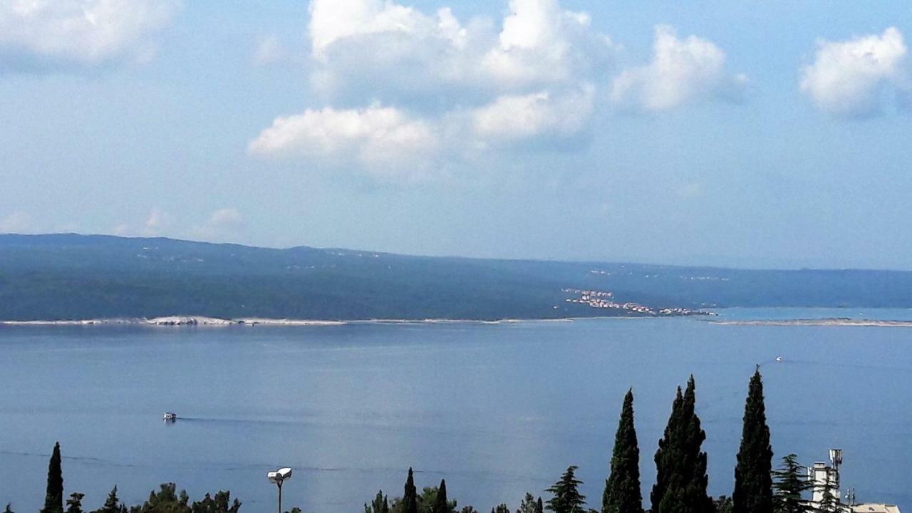 Apartments Velic Crikvenica Eksteriør bilde